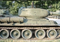 USSR Tank T34 Left View Photo Zoom